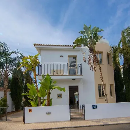 Kiwi Palm 13 Villa
